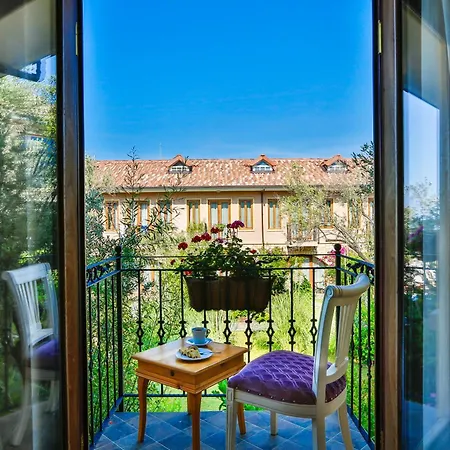 Palace Olive Odore Hotel 3*