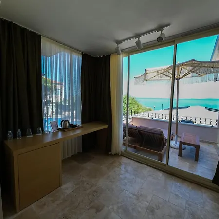 فندق Palace Olive Odore 3*