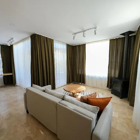 Palace Olive Odore كيتشوكويو