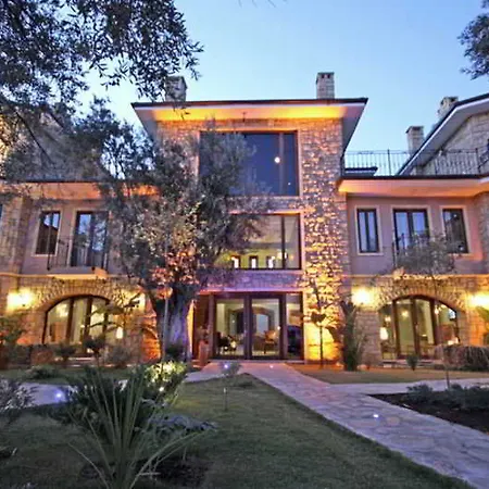 Palace Olive Odore Hotel 3*