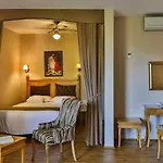 Palace Olive Odore 3*