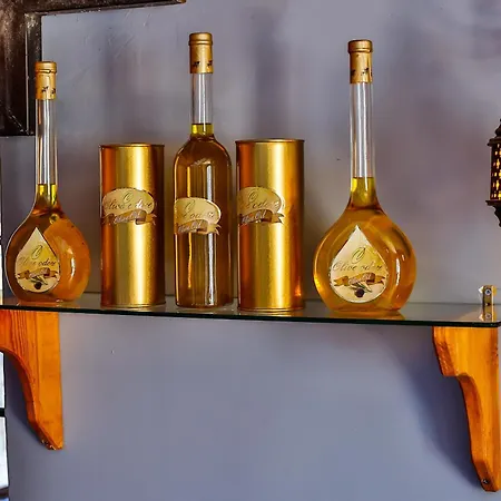 Palace Olive Odore 3*