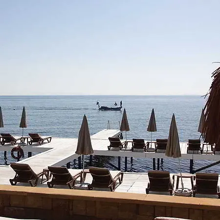 Palace Olive Odore 3* Küçükkuyu